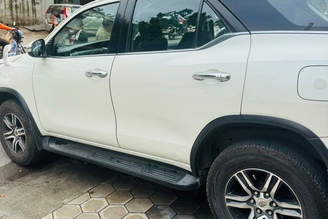 Second-hand 2017 Toyota Fortuner 2.7 2WD AT BSIV for sale in New Delhi