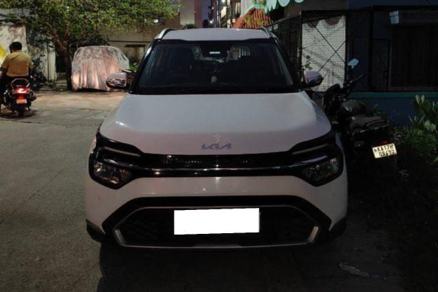 Kia Carens Prestige Plus Turbo DCT 2022-2023 Second-hand 2022 Kia Carens Prestige Plus Turbo DCT 2022-2023 for sale in Bangalore