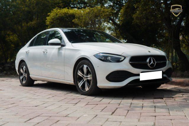 Mercedes-Benz C-Class C 200 बीएस6 Second-hand 2022 Mercedes-Benz C-Class C 200 बीएस6 for sale in New Delhi