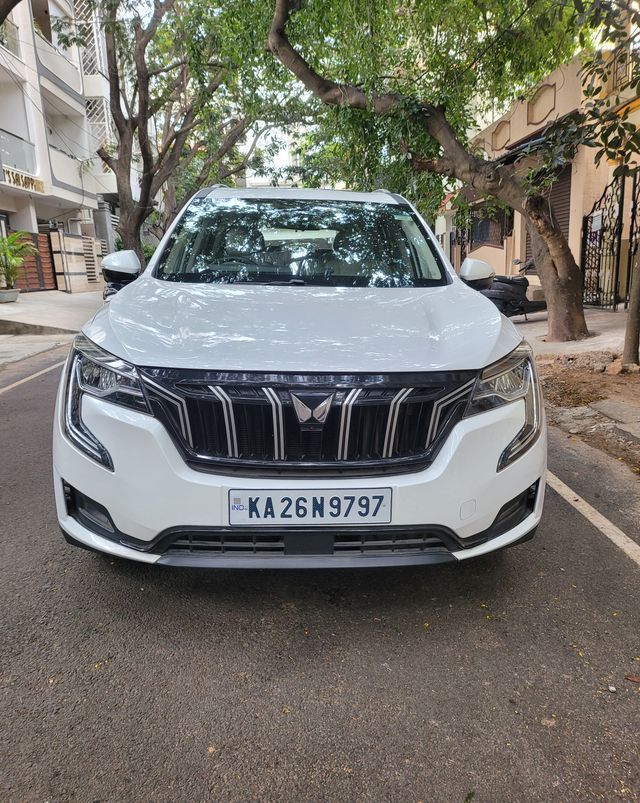 Second-hand 2022 Mahindra XUV700 AX7 Diesel AT BSVI for sale in Bangalore