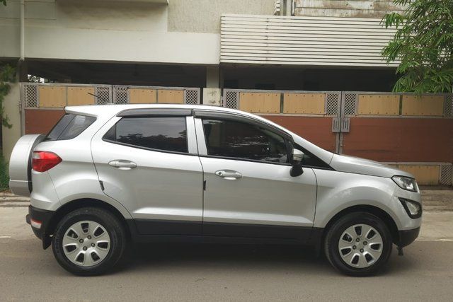 Ford Ecosport 1.5 पेट्रोल Ambiente बीएस4 Second-hand 2018 Ford Ecosport 1.5 पेट्रोल Ambiente बीएस4 for sale in Chennai