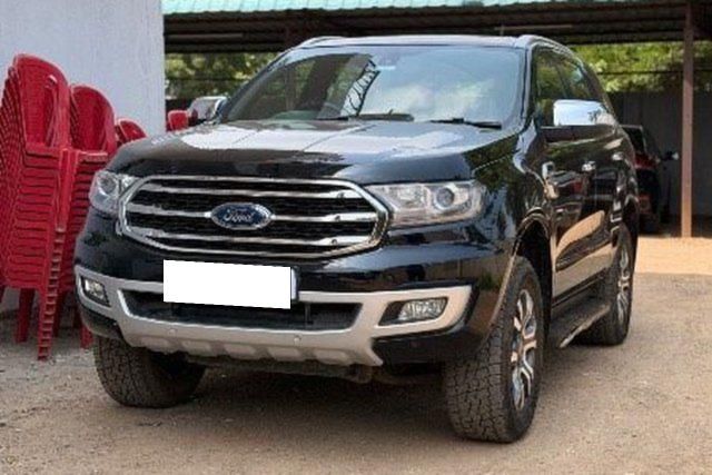 Ford Endeavour Titanium Plus 4X2 Second-hand 2019 Ford Endeavour Titanium Plus 4X2 for sale in Pune