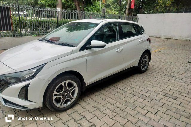Hyundai i20 स्पोर्टज़ आईवीटी Second-hand 2024 Hyundai i20 स्पोर्टज़ आईवीटी for sale in Mohali