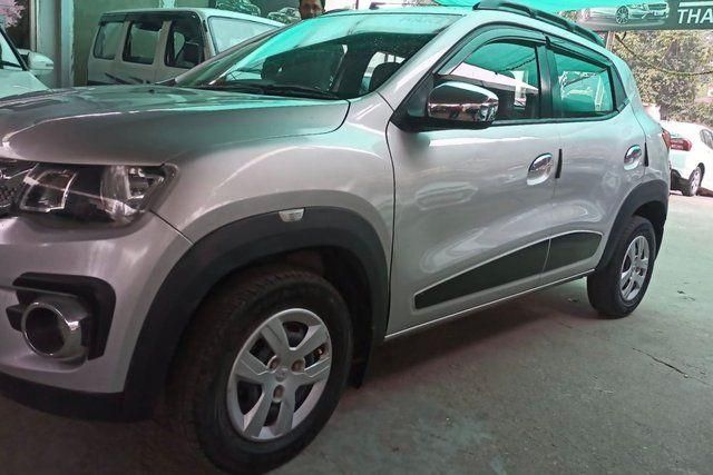 Renault KWID RXT Second-hand 2017 Renault KWID RXT for sale in Jaipur