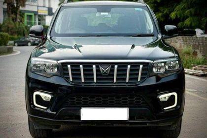 2024 Mahindra Scorpio N Z4