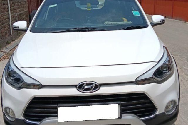 Hyundai i20 Active एस रेनफोर्स्ड पेट्रोल Second-hand 2019 Hyundai i20 Active एस रेनफोर्स्ड पेट्रोल for sale in Shillong