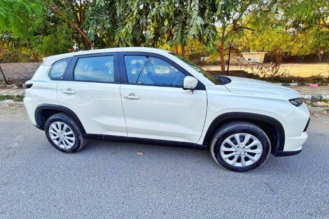 Second-hand 2024 Maruti Suzuki Grand Vitara सिग्मा for sale in Gurgaon