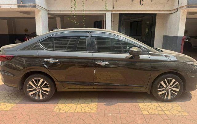 Honda City जेडएक्स सीवीटी Second-hand 2023 Honda City जेडएक्स सीवीटी for sale in Navi Mumbai