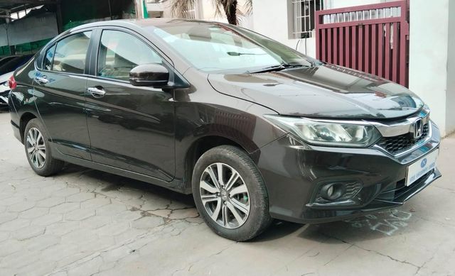 Honda City वी MT Second-hand 2022 Honda City वी MT for sale in Coimbatore