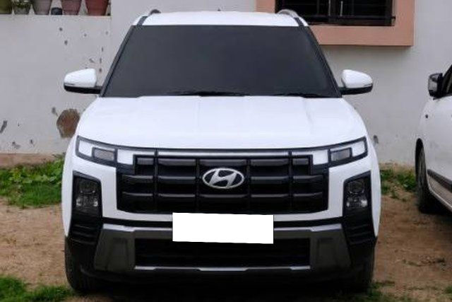 Hyundai Creta EX Second-hand 2024 Hyundai Creta EX for sale in Nakhatrana