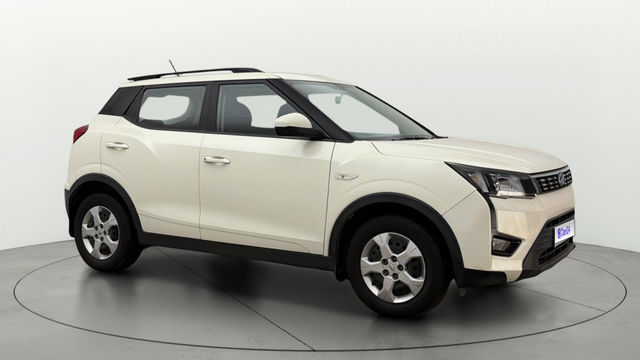 Mahindra XUV300 W6 AMT Sunroof BSVI Second-hand 2022 Mahindra XUV300 W6 AMT Sunroof BSVI for sale in Chennai