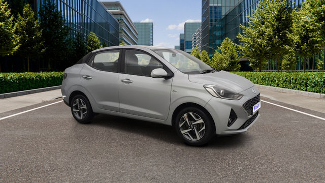 Second-hand 2021 Hyundai Aura एसएक्स प्लस एएमटी for sale in Pune