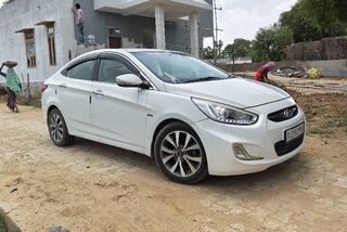 Used 1.6 SX CRDI (O) AT