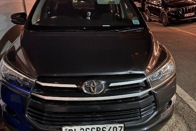 Toyota Innova Crysta 2.8 ZX AT BSIV Second-hand 2018 Toyota Innova Crysta 2.8 ZX AT BSIV for sale in New Delhi