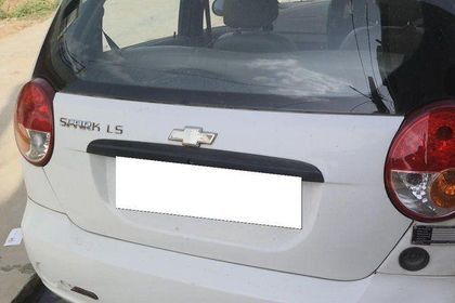2011 शेवरले स्पार्क 1.0 LS