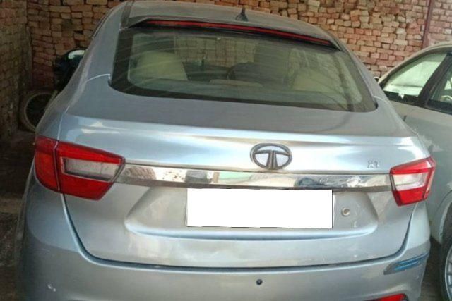 Tata Tigor एक्सजेड डीजल Second-hand 2018 Tata Tigor एक्सजेड डीजल for sale in Agra