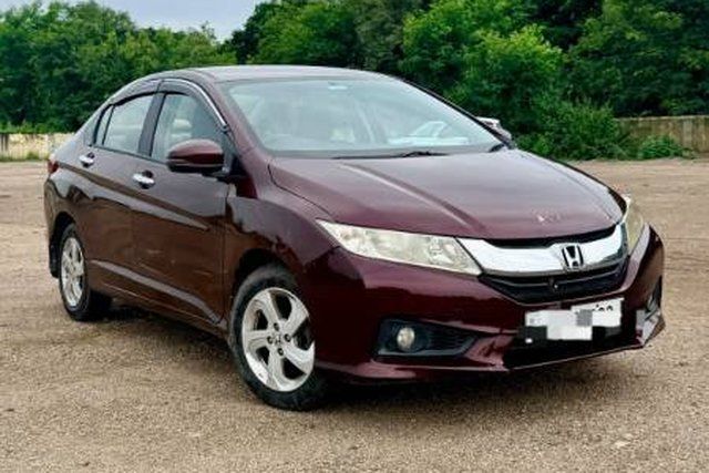 Honda City i DTEC V Second-hand 2014 Honda City i DTEC V for sale in Karimnagar