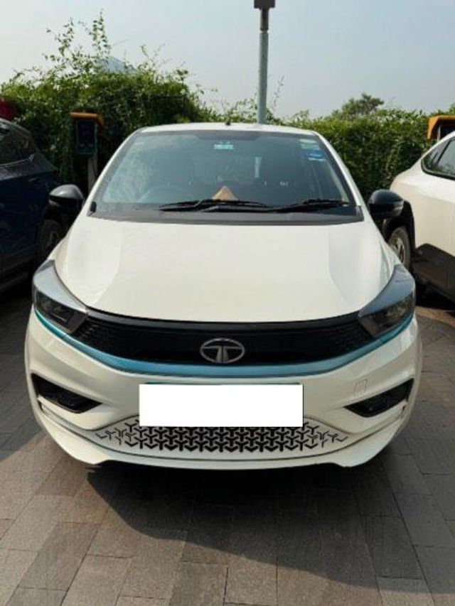 Tata Tiago EV एक्सटी LR Second-hand 2023 Tata Tiago EV एक्सटी LR for sale in Mumbai
