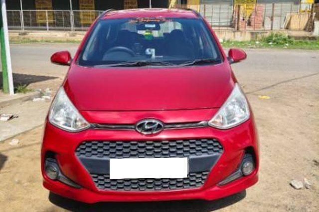 Hyundai Grand i10 स्पोर्टज़ Second-hand 2017 Hyundai Grand i10 स्पोर्टज़ for sale in Birbhum