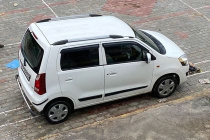 2017 Maruti Suzuki Wagon R वीएक्सआई BS IV