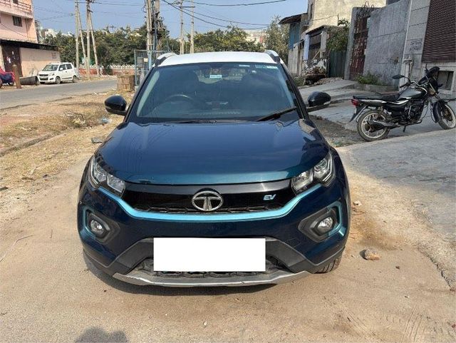 Second-hand 2021 Tata Nexon EV एक्सजेड प्लस for sale in New Delhi