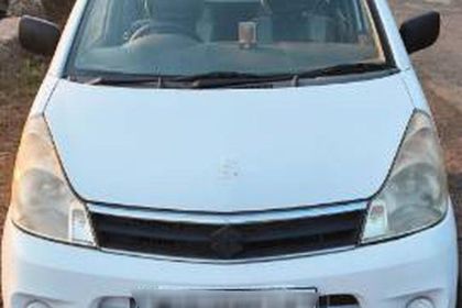 2010 Maruti Suzuki Zen Estilo एलएक्सआई हरा (CNG)
