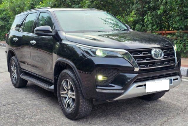 Toyota Fortuner 4X2 Diesel Second-hand 2024 Toyota Fortuner 4X2 Diesel for sale in New Delhi