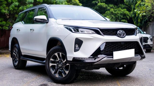Toyota Fortuner Legender 4x2 एटी Second-hand 2026 Toyota Fortuner Legender 4x2 एटी for sale in New Delhi