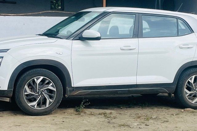 Hyundai Creta ई डीज़ल Second-hand 2023 Hyundai Creta ई डीज़ल for sale in Ahmednagar
