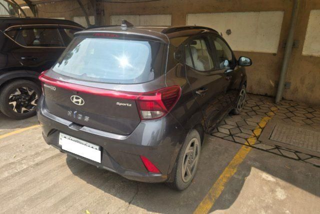 Hyundai Grand i10 Nios AMT Sportz Second-hand 2023 Hyundai Grand i10 Nios AMT Sportz for sale in Surat