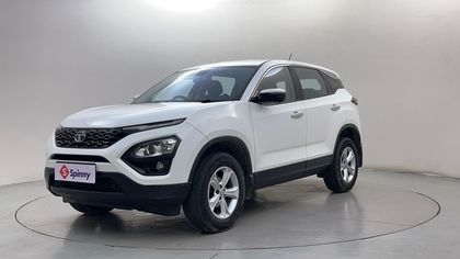 2022 टाटा हैरियर XT