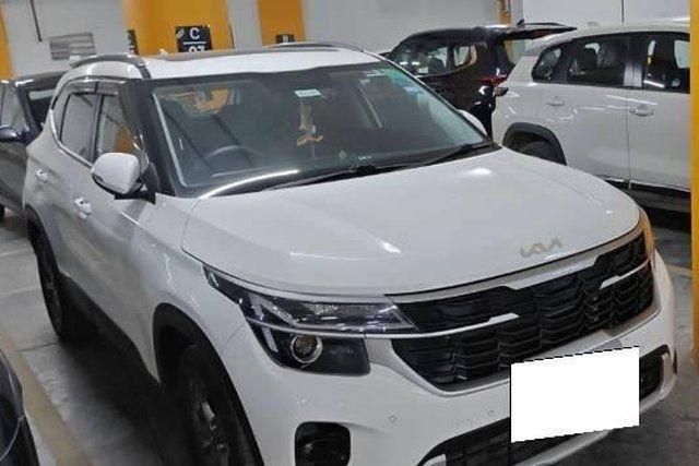 Kia Seltos HTK Plus Turbo iMT Second-hand 2023 Kia Seltos HTK Plus Turbo iMT for sale in Gandhinagar