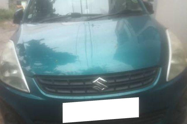 Second-hand 2014 Maruti Suzuki Swift Dzire LXI for sale in Gadag