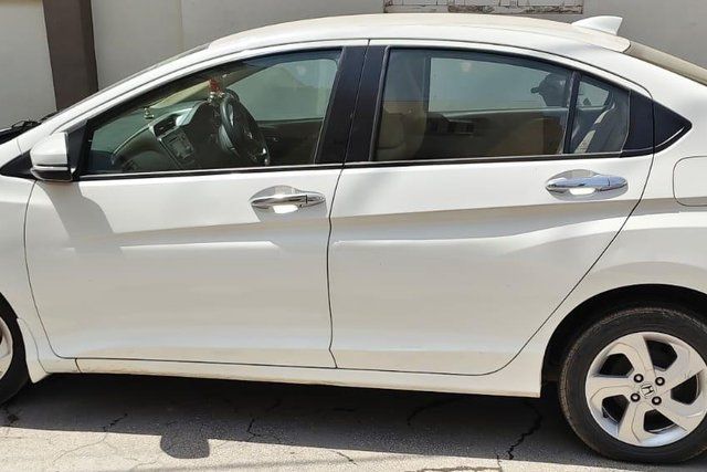 Honda City i VTEC वी Second-hand 2016 Honda City i VTEC वी for sale in Ahmedabad