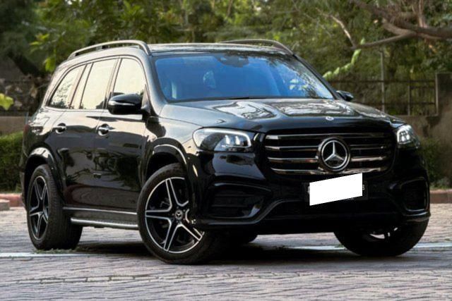 Mercedes-Benz GLS 450डी 4मैटिक एएमजी लाइन Second-hand 2026 Mercedes-Benz GLS 450डी 4मैटिक एएमजी लाइन for sale in New Delhi