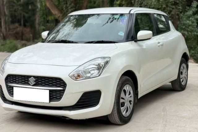 Maruti Suzuki Swift वीएक्सआई बीएस6 Second-hand 2022 Maruti Suzuki Swift वीएक्सआई बीएस6 for sale in New Delhi