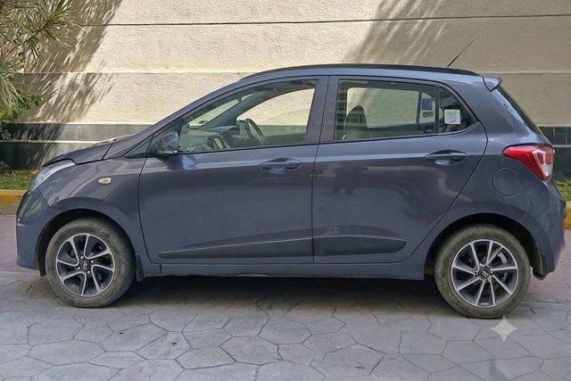 Hyundai Grand i10 स्पोर्टज़ Second-hand 2017 Hyundai Grand i10 स्पोर्टज़ for sale in Bangalore