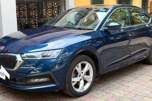 Skoda Octavia Style Second-hand 2022 Skoda Octavia Style for sale in Kolkata