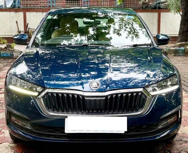 Skoda Octavia Style Second-hand 2022 Skoda Octavia Style for sale in Kolkata