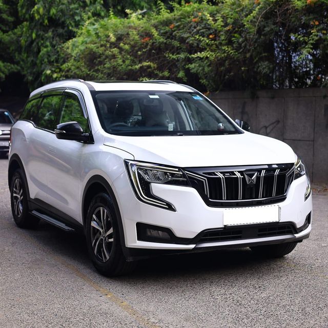 Mahindra XUV700 एएक्स5 7 Str AT Second-hand 2024 Mahindra XUV700 एएक्स5 7 Str AT for sale in New Delhi