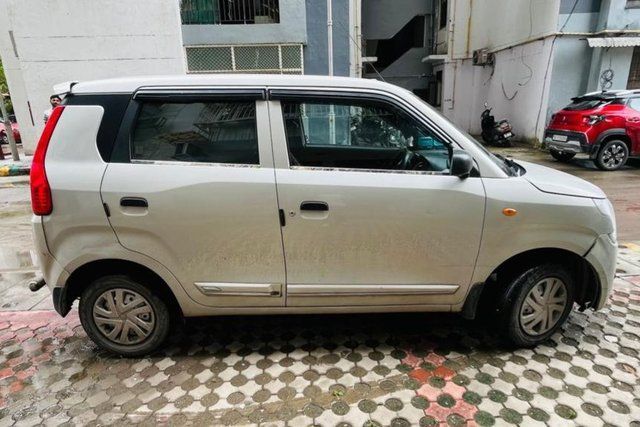Second-hand 2023 Maruti Suzuki Wagon R एलएक्सआई सीएनजी for sale in Meerut