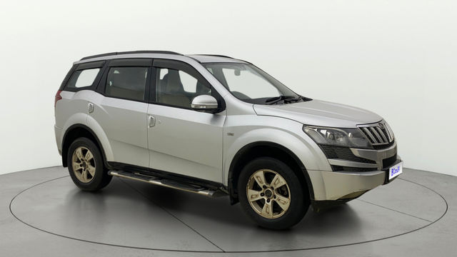 Mahindra XUV500 W6 2WD Second-hand 2013 Mahindra XUV500 W6 2WD for sale in Mumbai
