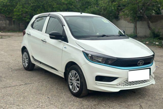 Tata Tiago EV XT MR Second-hand 2023 Tata Tiago EV XT MR for sale in New Delhi