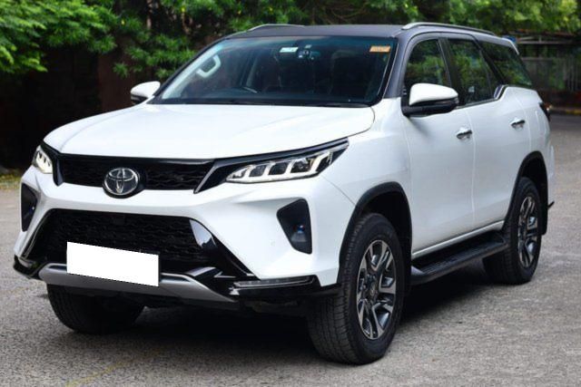 Toyota Fortuner Legender 4x2 AT BSVI Second-hand 2022 Toyota Fortuner Legender 4x2 AT BSVI for sale in New Delhi