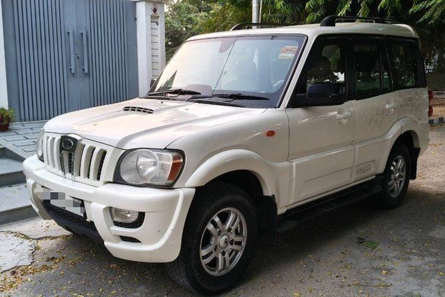Mahindra Scorpio VLX 2WD 7S बीएस4 Second-hand 2014 Mahindra Scorpio VLX 2WD 7S बीएस4 for sale in Abohar