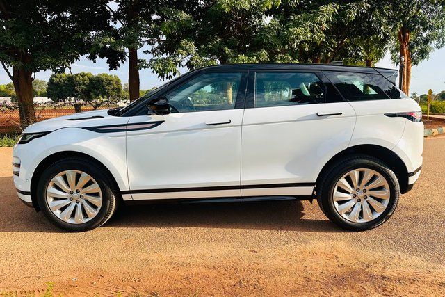 Land Rover Range Rover Evoque 2.0 R-Dynamic SE Diesel Second-hand 2022 Land Rover Range Rover Evoque 2.0 R-Dynamic SE Diesel for sale in Bangalore
