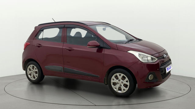 Hyundai Grand i10 स्पोर्टज़ Second-hand 2015 Hyundai Grand i10 स्पोर्टज़ for sale in Navi Mumbai