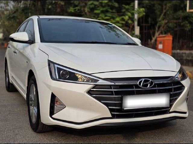 Hyundai Elantra VTVT एसएक्स AT Second-hand 2021 Hyundai Elantra VTVT एसएक्स AT for sale in Mumbai