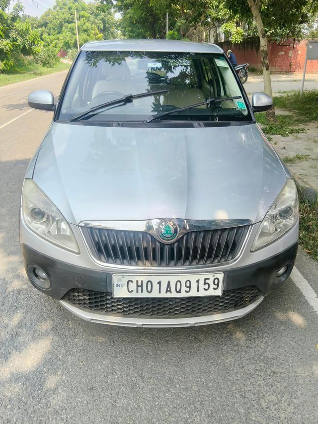 Skoda Fabia Scout 1.2 MPI Second-hand 2012 Skoda Fabia Scout 1.2 MPI for sale in Chandigarh