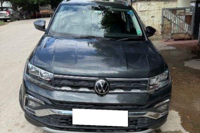 Volkswagen Taigun 1.0 TSI हाईलाइन AT बीएस6 Second-hand 2022 Volkswagen Taigun 1.0 TSI हाईलाइन AT बीएस6 for sale in Hyderabad